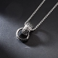 Men's interlocking circle pendant necklace in silver alloy with textured hammer finish - Interlocking Rings Style (A012)