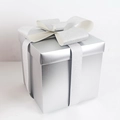 Square silver Christmas gift box with metallic finish and glittery ribbon bow decoration - 30cm/Silver