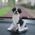 Statuetta realistica in resina di cane Border Collie per auto con base rotonda nera - Border collie