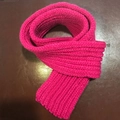 Écharpe d'hiver tricotée pour enfants en rose vif, faite de laine épaisse et chaude - 100-135CM / Rose rouge