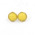 Detail of 12mm gold plated stainless steel stud earrings with yellow druzy resin crystals - Yellow (20)