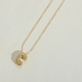 Chic gold-plated letter C pendant necklace with sparkling pavé cubic zirconia - Letter C
