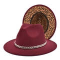 Dettaglio cappello fedora bordeaux con fodera leopardata e finiture a catena argento - M(56-58cm) / Borgogna