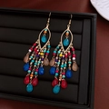 Boucles d'oreilles bohèmes avec perles multicolores et gouttes en cristal doré - Crochets d'oreilles bohèmes à pampilles en perles de rocaille multicolores