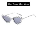 Détails de lunettes de soleil coeur en métal argenté avec strass et verres miroirs - Monture Argent Verres Miroir Blanc