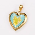 Pendentif médaillon cœur doré avec émail bleu clair et détail papillon jaune - Style Frais Papillon Bleu (Style 8)