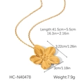 Detail der goldenen Blumenhalskette mit 41,5 cm Länge und 3,22 cm Anhängergröße - Fünfblättrige Blumenhalskette (HC-N40478)