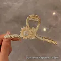 Elegant gold metal shark hair claw clip with sunflower and leaf details, length 11.5cm - Cross Sunflower