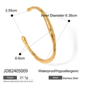 Brazalete abierto de acero inoxidable chapado en oro de 18K con textura martillada - Estilo Dorado (JDB2405009)