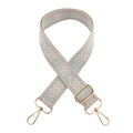 Dettaglio della tracolla jacquard etnica con moschettoni in metallo dorato lucido - Chiusura in Argento / X4-Crema Blu Chiaro
