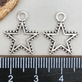 Ciondoli a stella d'argento traforati con bordi perlati per creazione di gioielli - Ciondolo Stella Argento Antico (15x17mm)