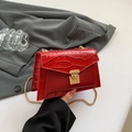 Red retro chain square bag featuring crocodile pattern leather and gold heart lock - Red