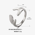 Anillo abierto de acero inoxidable plateado irregular con diseño minimalista de onda - Color Acero