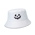 Weißer Fischerhut mit schwarzem Halloween-Kürbis-Stickerei und breiter Krempe als Sonnenschutz - M (56-58cm) / Weiß