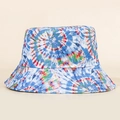 Colorful tie-dye bucket hat with spiral pattern for beach travel and street style wear - Blue Circle