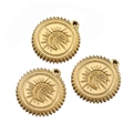 Drei goldene Sonnen- und Mondanhänger mit Zahnradkanten aus Edelstahl Variantenansicht - Gold-Mondblume