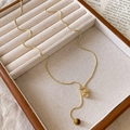 Collana a catena serpente dorata con perla scorrevole e pietra occhio di tigre naturale - Collana regolabile con ciondolo a forma di hulu dorata in occhio di tigre - circonferenza circa 68 cm