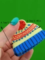 Molla per capelli a forma di cappello natalizio giallo blu rosso misura 6,3 cm - Berretto in maglia gialla