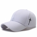 Cappellino da baseball in cotone bianco con ricamo a croce nera laterale e regolabile - Bianco