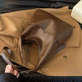 Sac fourre-tout minimaliste en cuir PU marron avec large bandoulière et coutures soignées - Marron