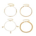 Vierteiliges goldenes Armbandset mit Sternanhängern und Schlangenkette in Gold - Goldstern Schlangenknochen Ketten-Set (3873)