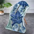 Asciugamano da spiaggia assorbente con stampa floreale blu navy sulla sedia - 70*150cm / Blu Con Foglie