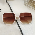 Retro cat-eye sunglasses in cream white finish with brown gradient lenses for women - Rice White 14 - Square Big Frame Brown Gradient
