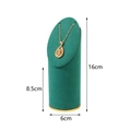 Grüner Samt-Schmuckständer mit Goldmetallsockel und Halskette, Gesamthöhe 16 cm - Grün