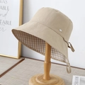 Khaki cotton bucket hat with classic plaid lining detail and adjustable chin strap - M (56-58cm) / Reversible Khaki