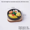 Miniature iron plate steak keychain with egg and bacon on wooden base, 4.7cm x 4.4cm size - Lemon Omelet Rice Teppanyaki - No Keychain