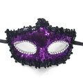 Masque de bal masqué à paillettes violettes avec strass argentés et rubans latéraux - Style Ruban à Bord Pailleté / Violet