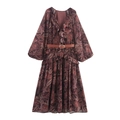 Abito lungo bohémien con stampa paisley, volant e cintura in pelle marrone - S / Marrone Scuro
