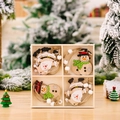 Weihnachtsholzbox mit handbemalten Weihnachtsman- und Schneemann-Anhängern im Set - Weihnachtsmann und Schneemann