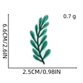 Vista dettagliata della toppa ricamata a foglia verde con misure 6,6 cm per 2,5 cm - Foglia Verde (7#)