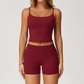 Ensemble de yoga bordeaux brossé pour femme avec brassière fine et short de sport gainant - L / Rouge Cerise (Débardeur + Short)