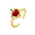 Bague dorée réglable avec pierre rouge en forme de cœur et détail couronne en cristal - Ouvert Réglable / Rouge