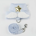 Harnais et laisse pour chat bleu clair avec des ailes d'ange et étoiles dorées - S / Bleu clair