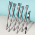 6-teiliges Augen-Makeup-Pinselset in Morandi-Grau mit weichen Synthetikborsten auf Blau - Lila Augen Makeup Pinsel Set