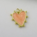 Macro di ciondolo a cuore con trama in marmo arancione e bordo dorato a sfere - Arancio Pallido