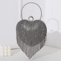 Borsa da sera a cuore con frange di strass neri e argento e manico ad anello in metallo - Nero