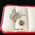 Detailed view of silver swan brooch with zircon inlay showing 2.1cm size and 3.8g weight - Silver Swan C002