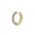 Detail van gouden huggie-oorring met pavé gezette fonkelende zirkonia-stenen en glans - Pavé Witte Zirkonia Oorring / Wit (Per stuk)