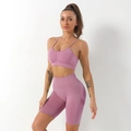 Nahtloses Yoga-Set für Damen in Mauve mit gerippten Shorts und V-Ausschnitt Sport-BH - S / Oberteil Und Unterteil / Meliertes Lila