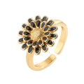 Anello dorato regolabile con design a fiore nero e dettagli geometrici moderni - Aperto Regolabile / Margherita Nera