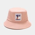 Détail du chapeau bob rose en coton avec broderie et texte français brodé au centre - M (56-58cm) / Rose