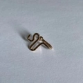 Minimalist U-shaped non-piercing rose gold nose clip with wave-shaped metal wire design - KC Gold Wave Style (G-430)