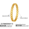 Dettaglio del bracciale a maglie a cuore in acciaio placcato oro 18k con larghezza e dimensioni - Stile Cuore Traforato (Z179-Bracciale Rigido Dorato) / Oro