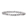 Détail du bracelet en perles de turquoise blanche avec textures noires naturelles - Bracelet Howlite Blanche