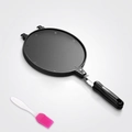 Black non-stick round egg roll pan with heat-resistant handle and silicone oil brush - 22cm Egg Roll Maker + Oil Brush