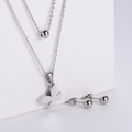 Set gioielli minimalista in acciaio al titanio argento con farfalla e orecchini a sfera - Set Orecchini + Pendente / Color Acciaio
